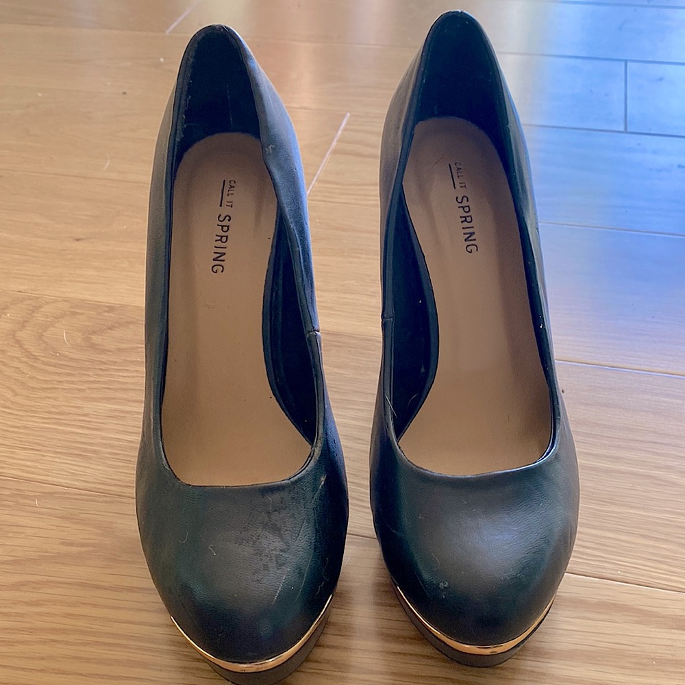 Black Heels with Gold Accent